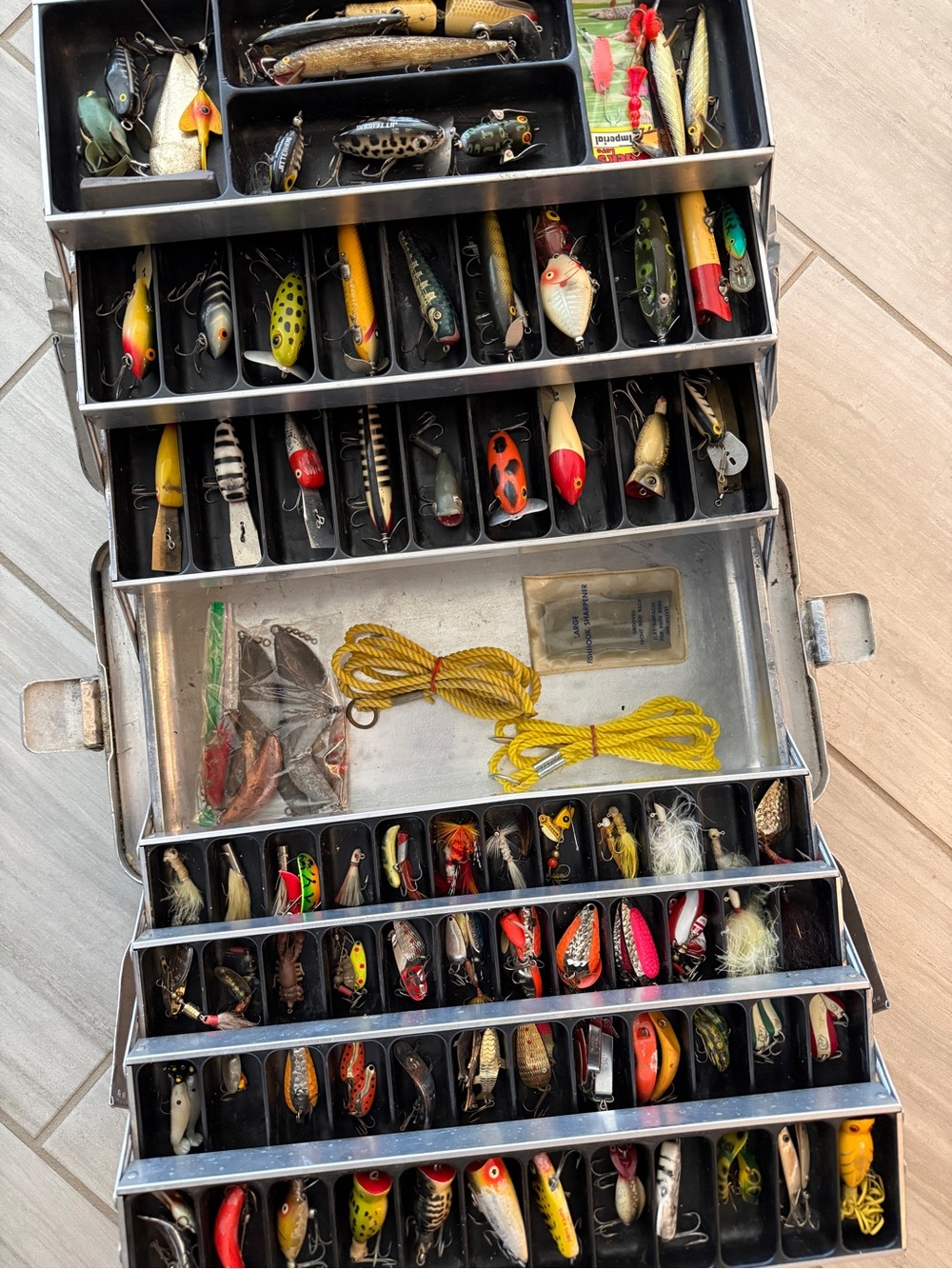 UMCO Vintage Aluminum Tackle Box - Asst Lures, Flies and Fishing Equipment